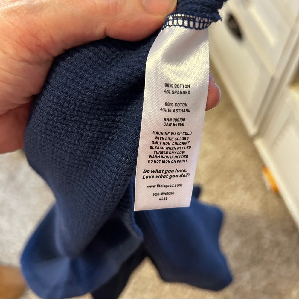LIFE IS GOOD Sleep Navy Peace Cropped Waffle Knit Thermal Pajama Top XS - Picture 6 of 7